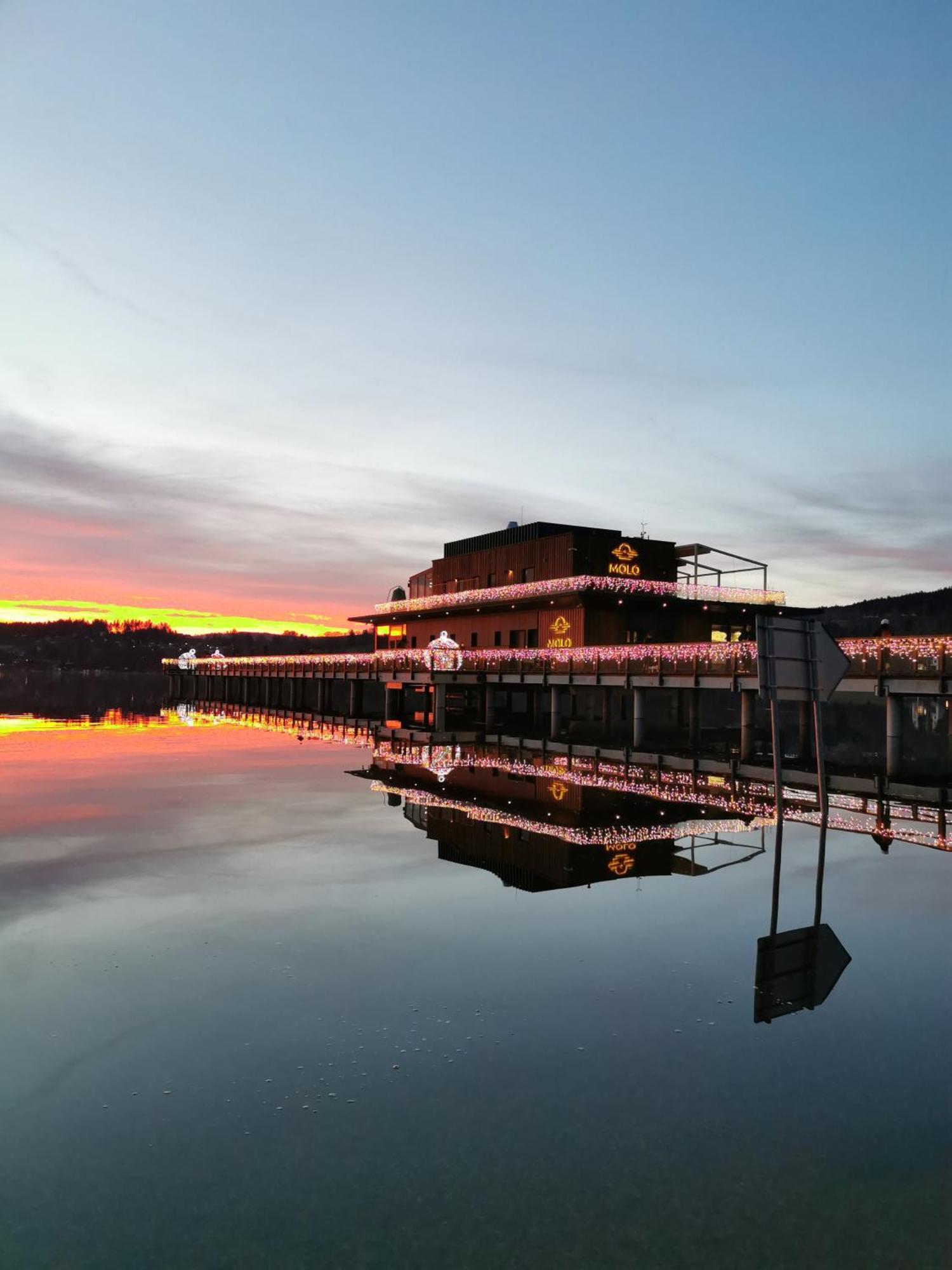 Apartman S Terasou A Vyhledem Na Jezero Lipno Kovarov Экстерьер фото