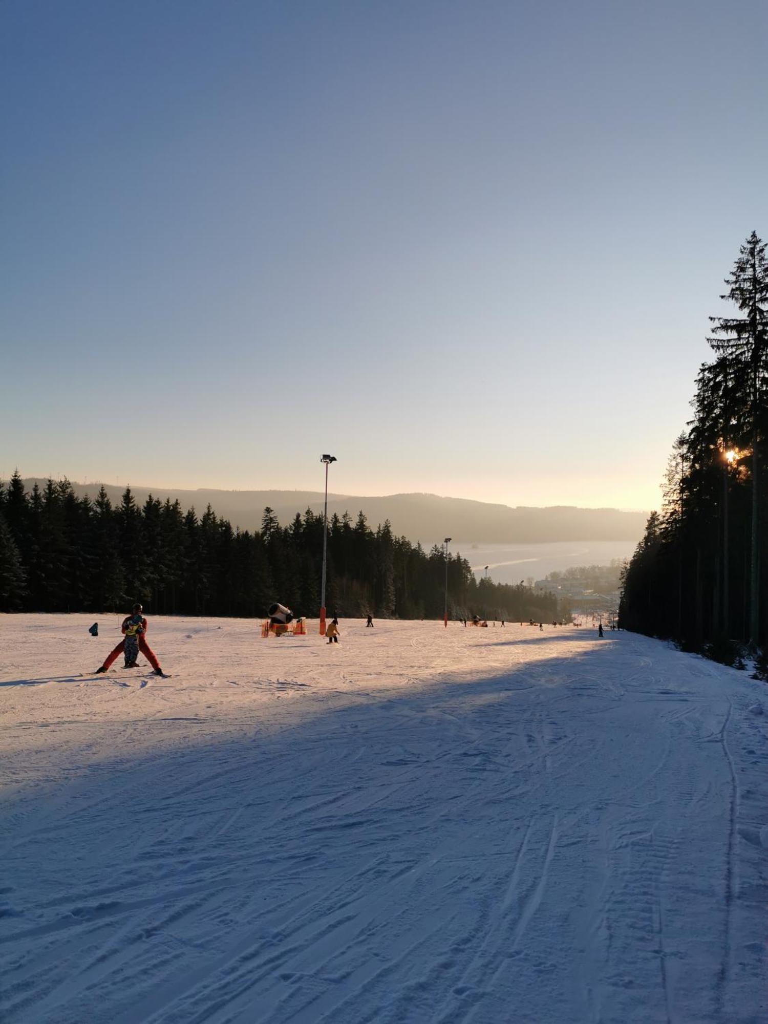 Apartman S Terasou A Vyhledem Na Jezero Lipno Kovarov Экстерьер фото